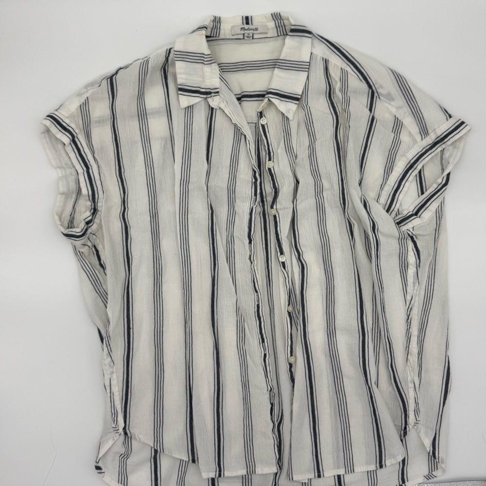 Madewell Women's Blue and White Striped Button Down Shirt